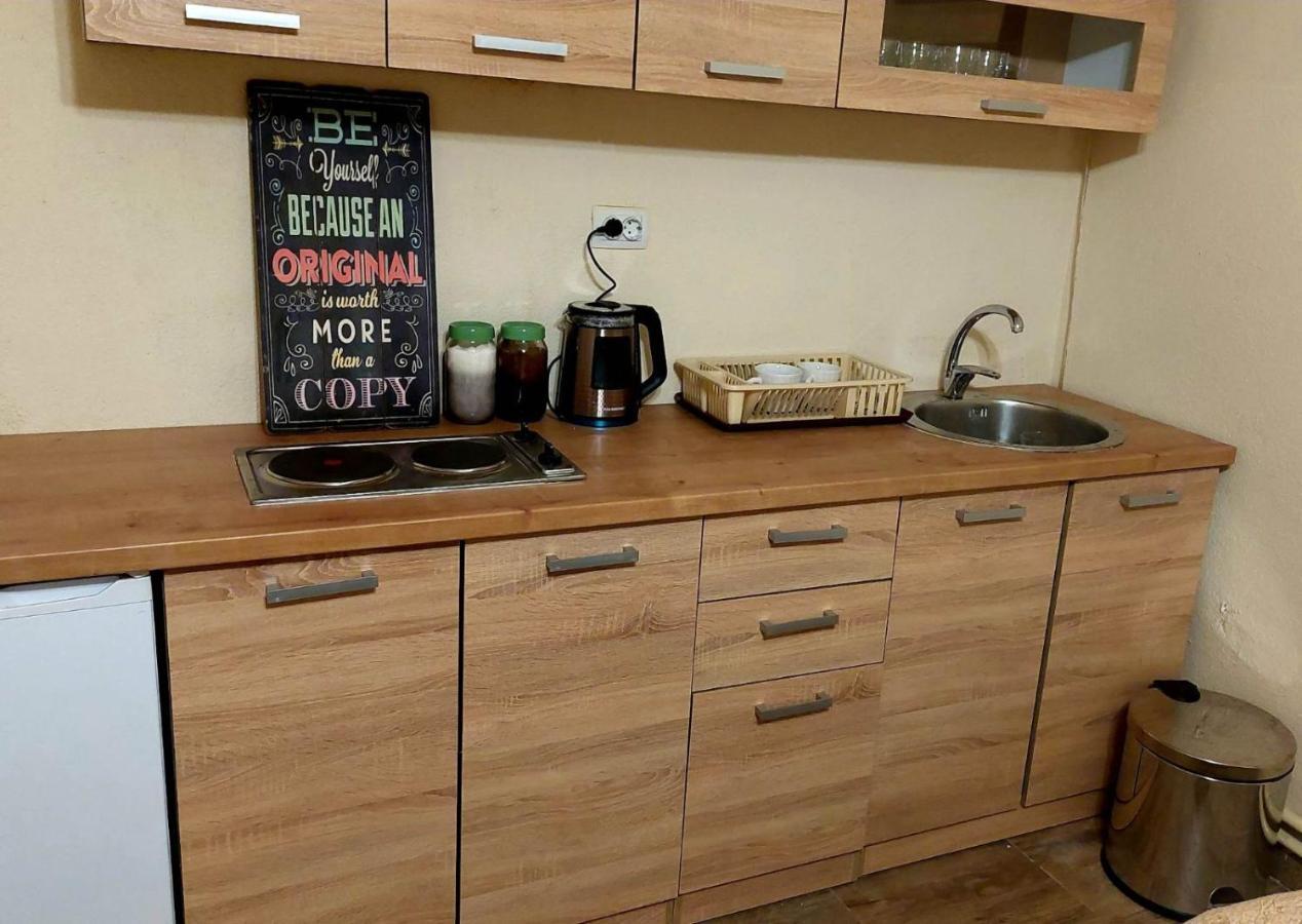 City Hostel Skopje Eksteriør billede